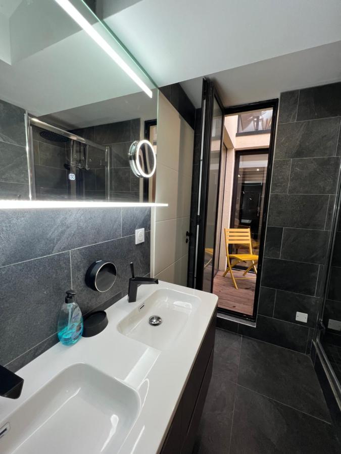 Les Suites De Stanislas Jacuzzi & Spa Nancy Bagian luar foto
